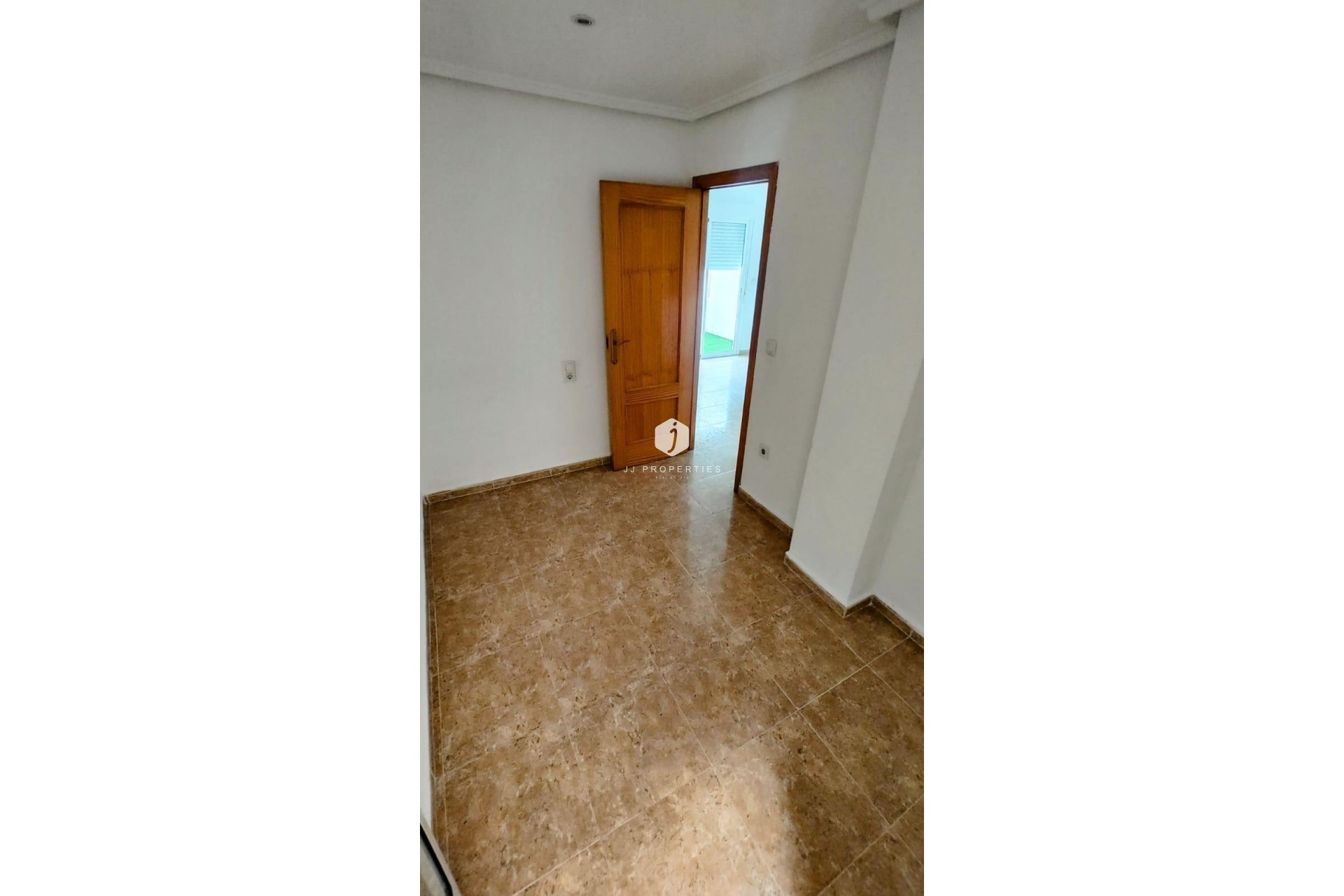 Segunda mano - Apartamento / piso -
Torrevieja - Playa de los Locos