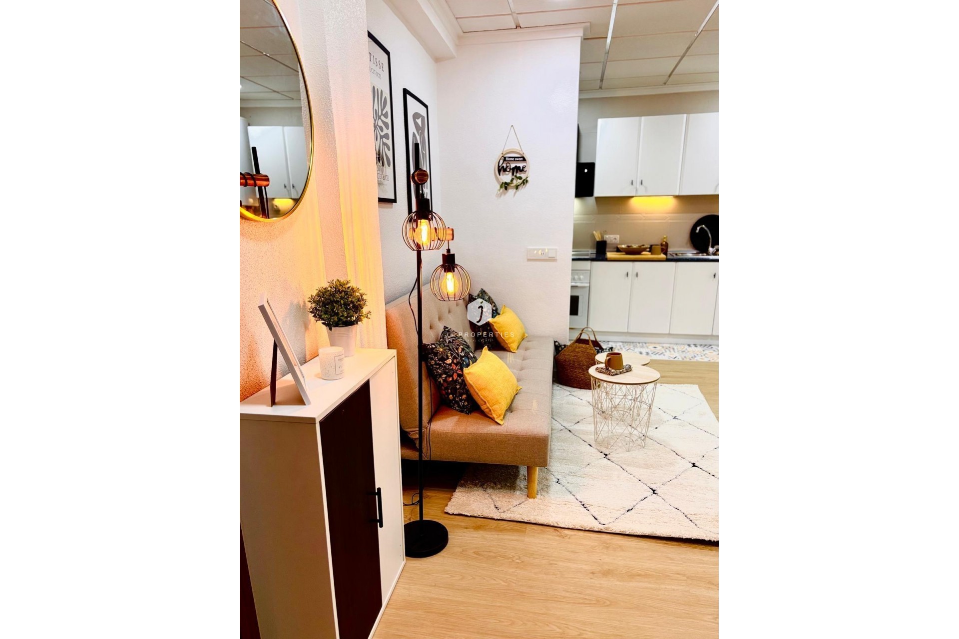 Segunda mano - Apartamento / piso -
Torrevieja - Playa de los Locos