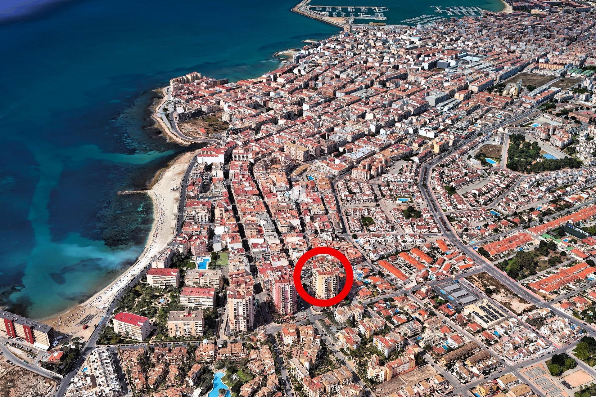 Segunda mano - Apartamento / piso -
Torrevieja - Playa de los Locos