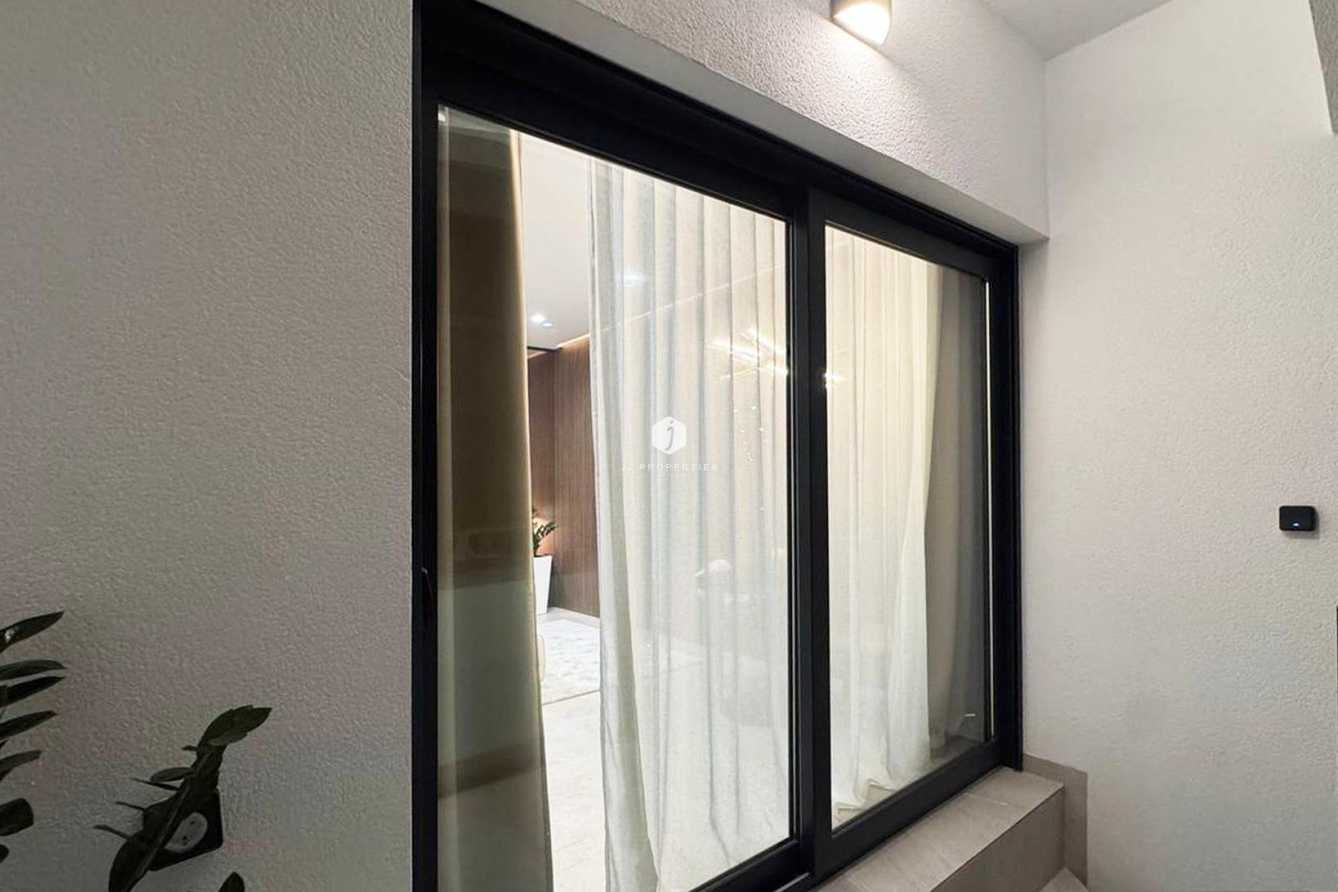 Segunda mano - Apartamento / piso -
Torrevieja - Playa de los Locos