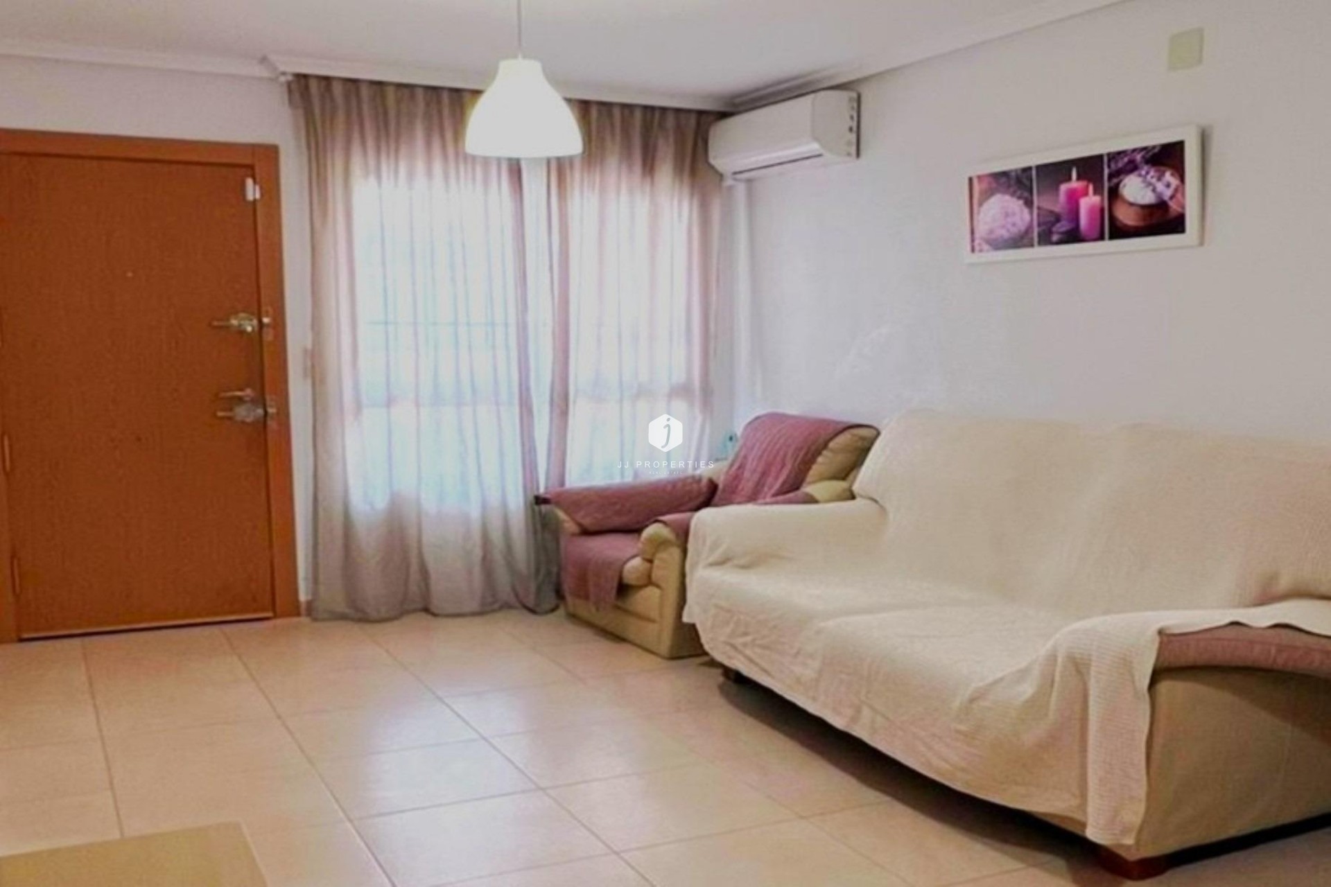 Segunda mano - Apartamento / piso -
Torrevieja - Playa de los Locos