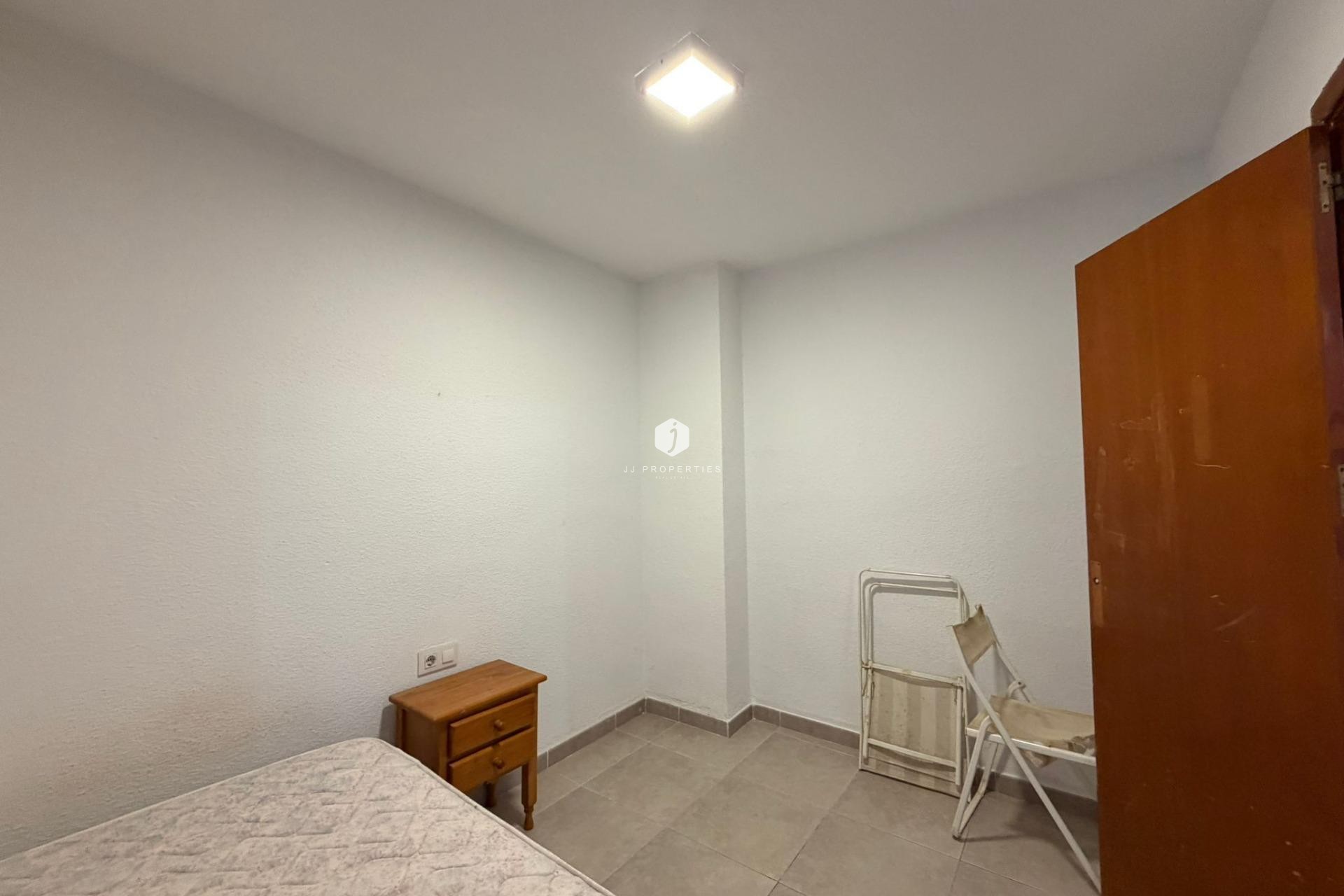 Segunda mano - Apartamento / piso -
Torrevieja - Playa de los Locos
