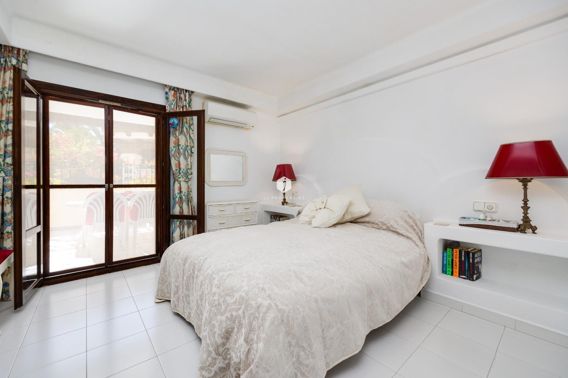 Segunda mano - Apartamento / piso -
Torrevieja - Playa de los Locos