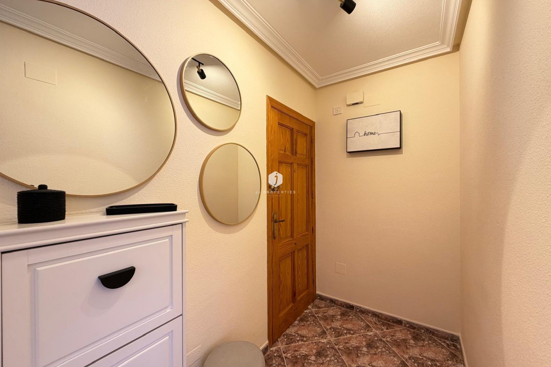 Segunda mano - Apartamento / piso -
Torrevieja - Playa de los Locos