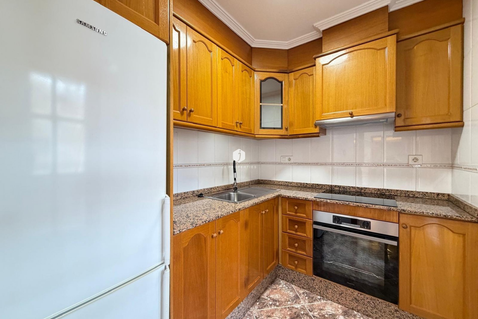 Segunda mano - Apartamento / piso -
Torrevieja - Playa de los Locos