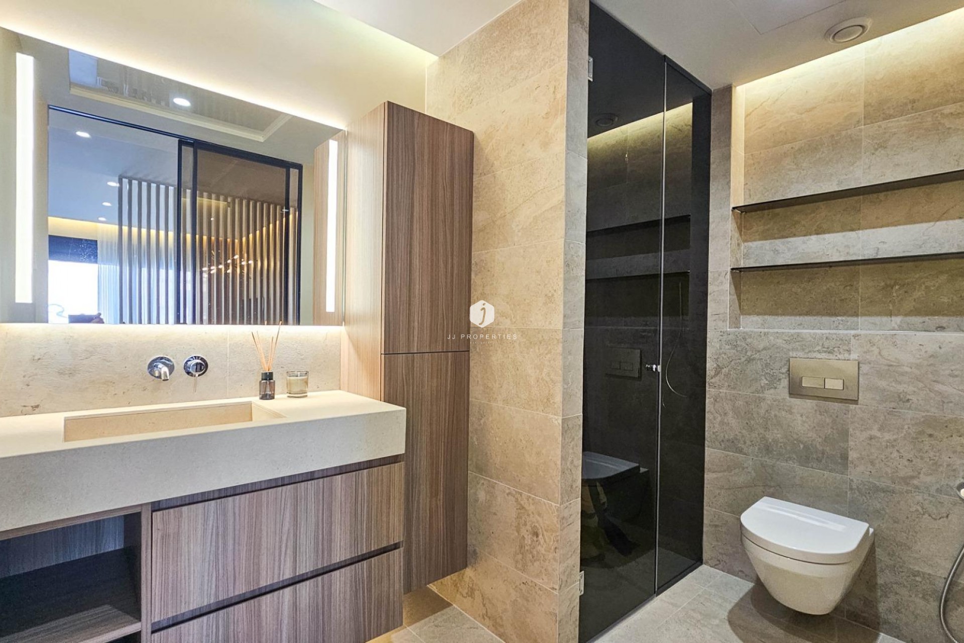 Segunda mano - Apartamento / piso -
Torrevieja - Playa de los Locos