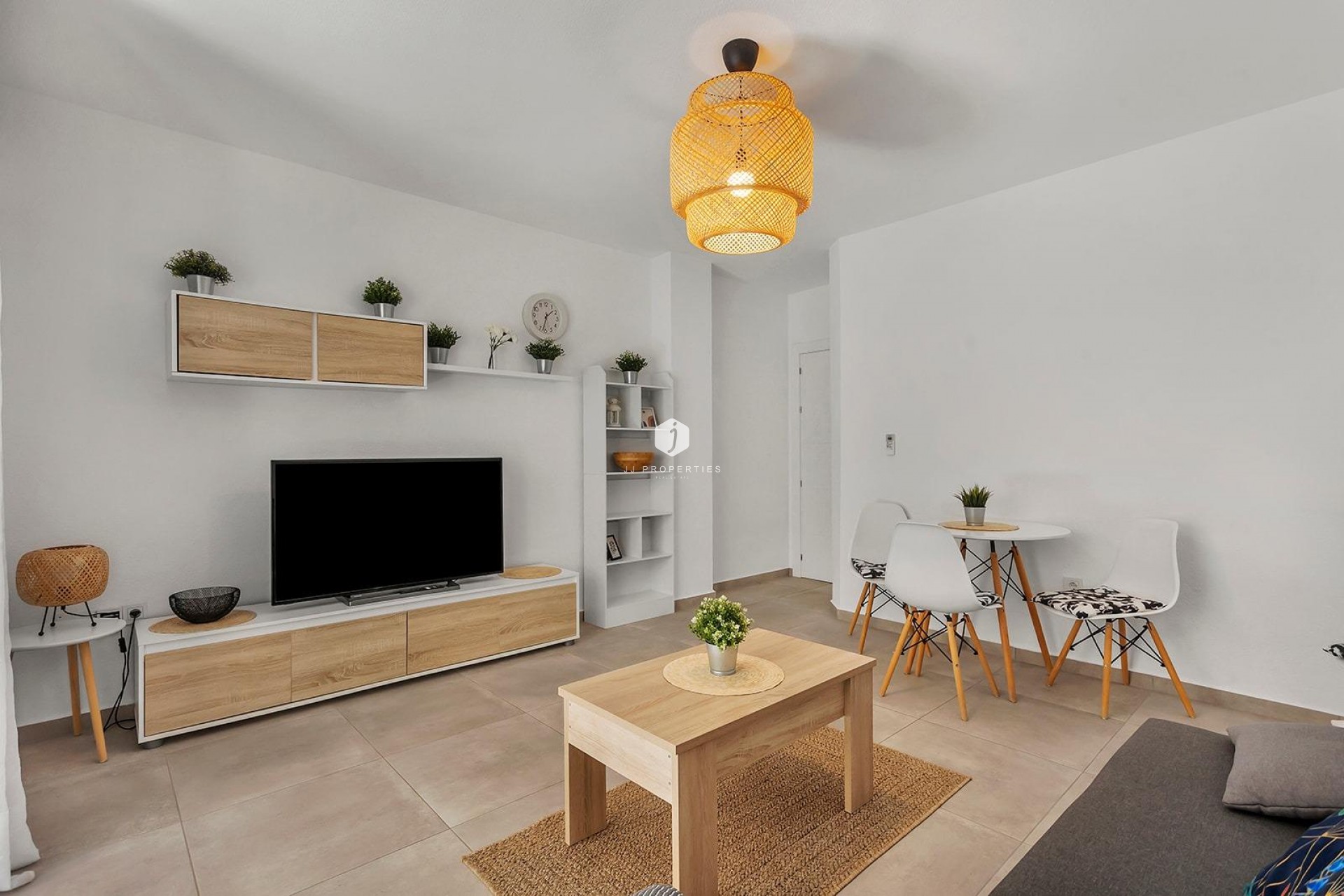 Segunda mano - Apartamento / piso -
Torrevieja - Playa de los Locos