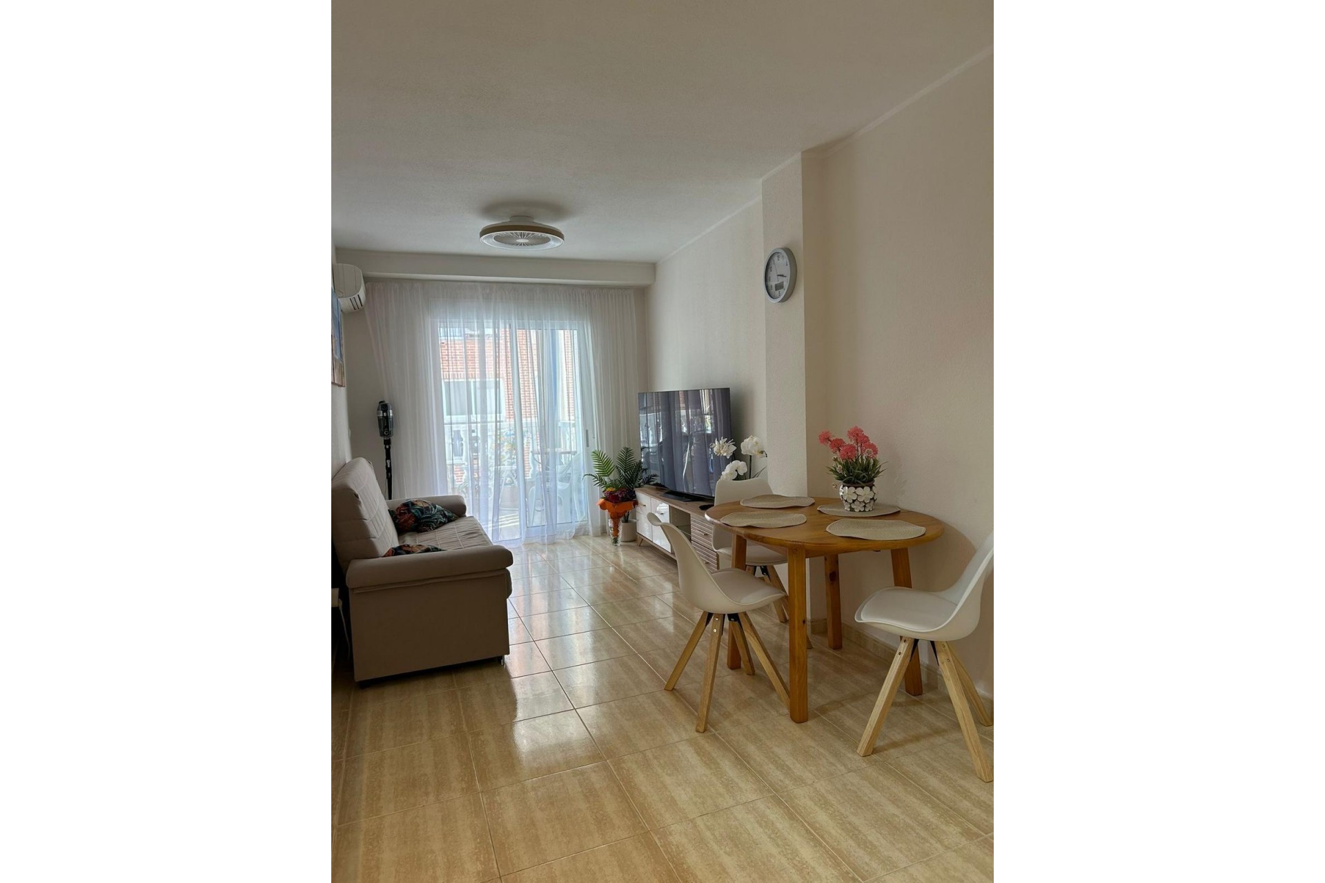 Segunda mano - Apartamento / piso -
Torrevieja - Playa del Cura