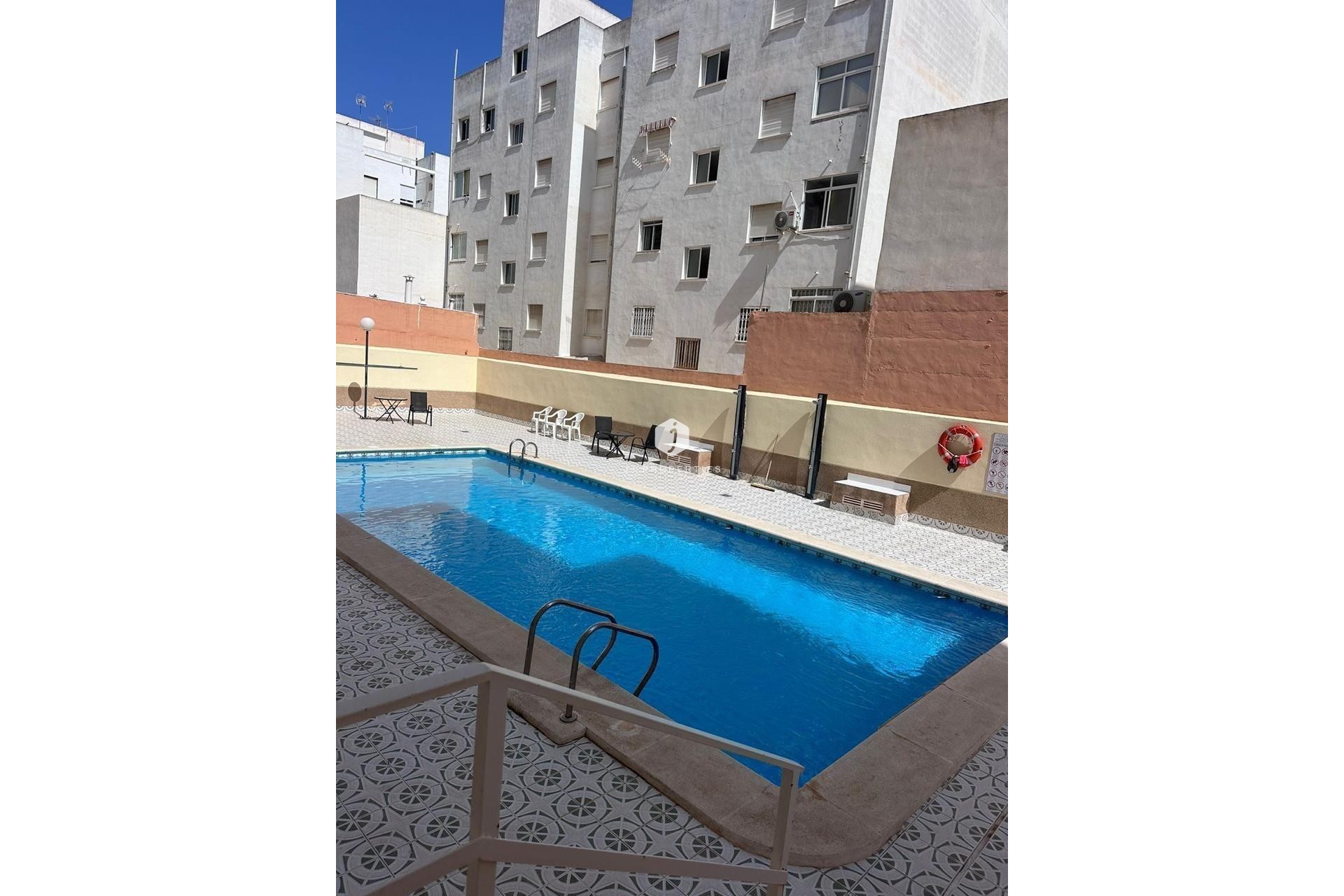 Segunda mano - Apartamento / piso -
Torrevieja - Playa del Cura