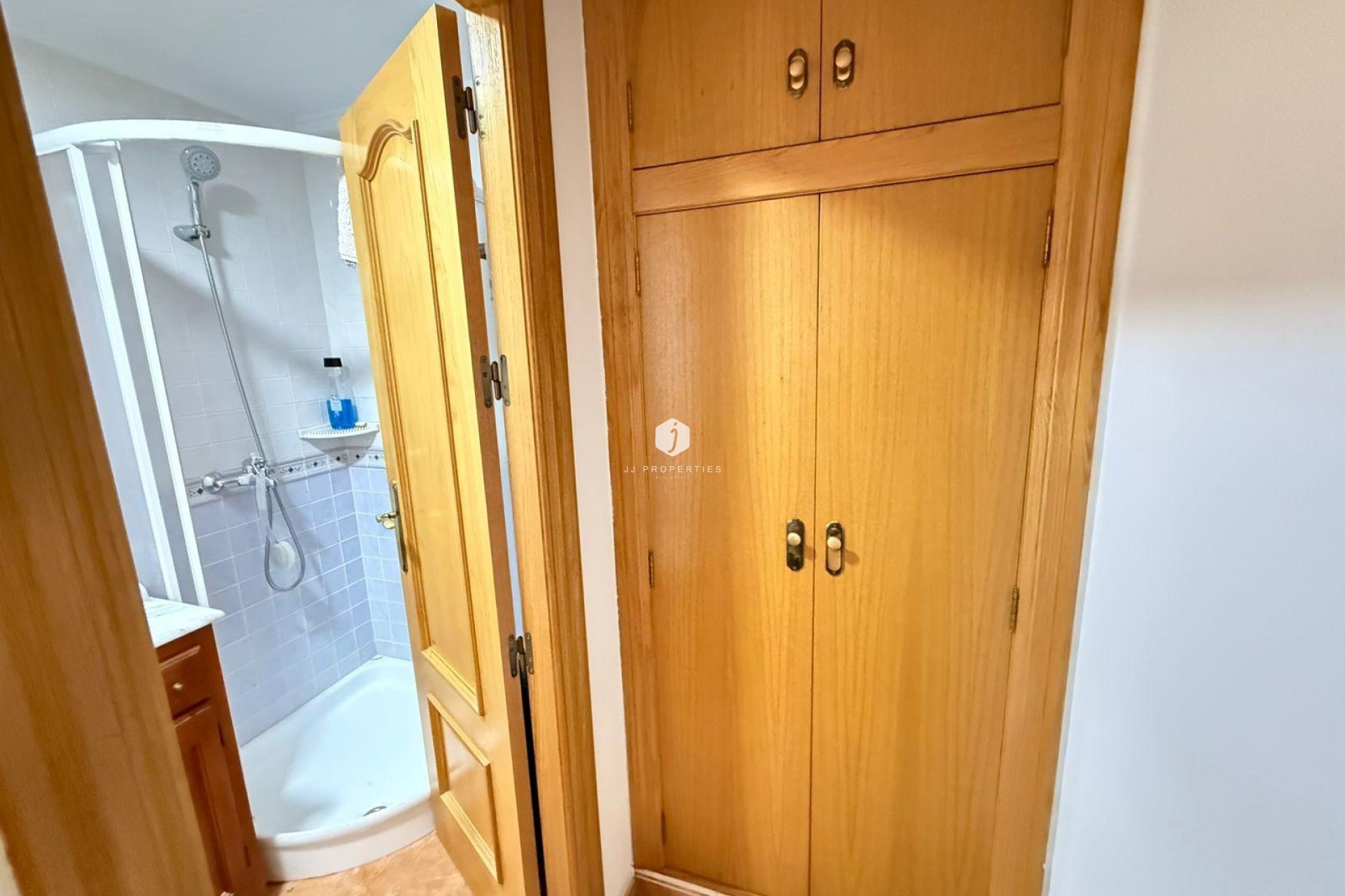 Segunda mano - Apartamento / piso -
Torrevieja - Playa del Cura