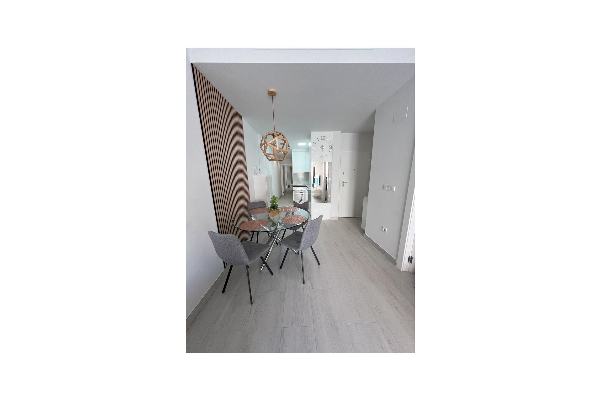 Segunda mano - Apartamento / piso -
Torrevieja - Playa del Cura