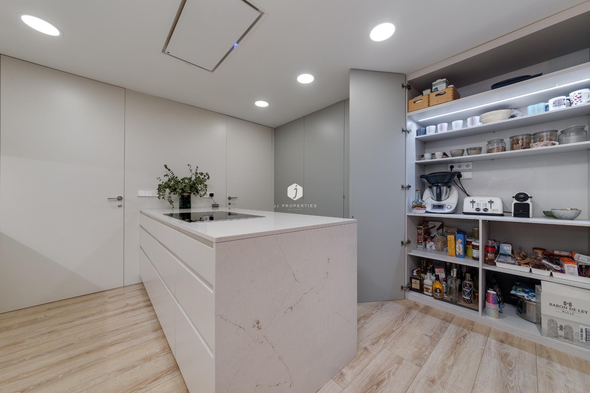 Segunda mano - Apartamento / piso -
Torrevieja - Playa del Cura