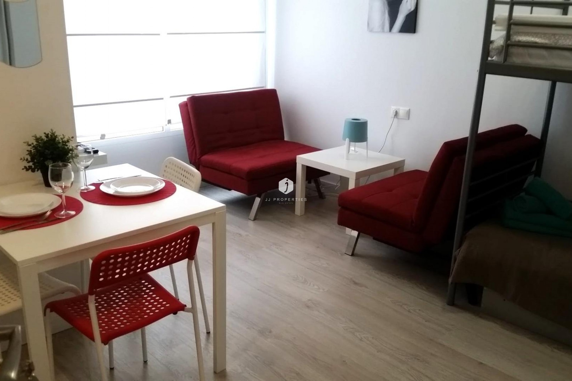 Segunda mano - Apartamento / piso -
Torrevieja - Playa del Cura