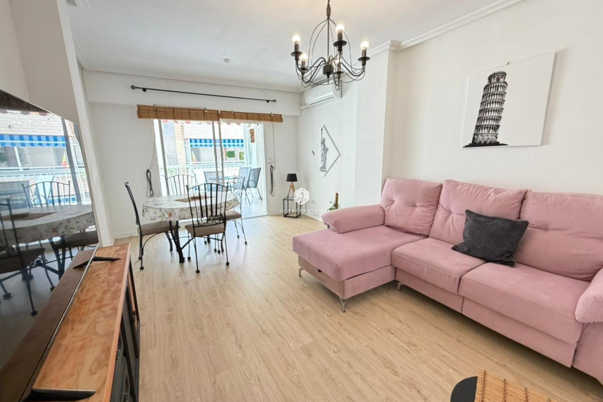 Segunda mano - Apartamento / piso -
Torrevieja - Playa del Cura