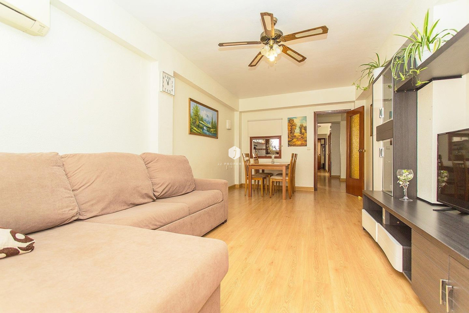 Segunda mano - Apartamento / piso -
Torrevieja - Playa del Cura