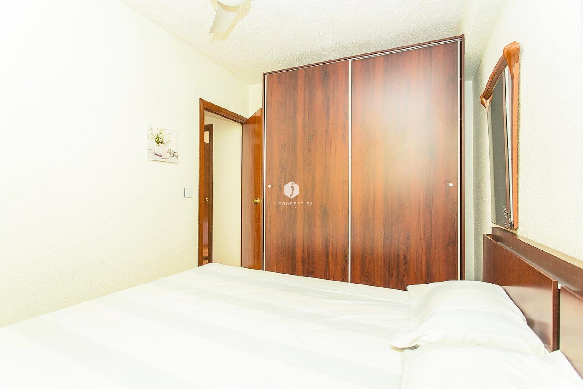 Segunda mano - Apartamento / piso -
Torrevieja - Playa del Cura