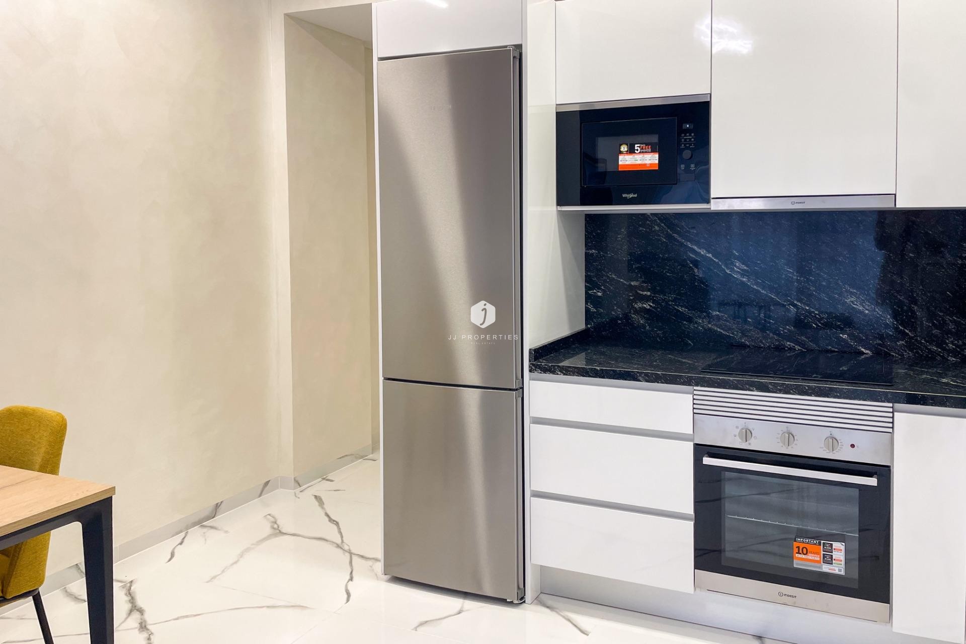 Segunda mano - Apartamento / piso -
Torrevieja - Playa del Cura