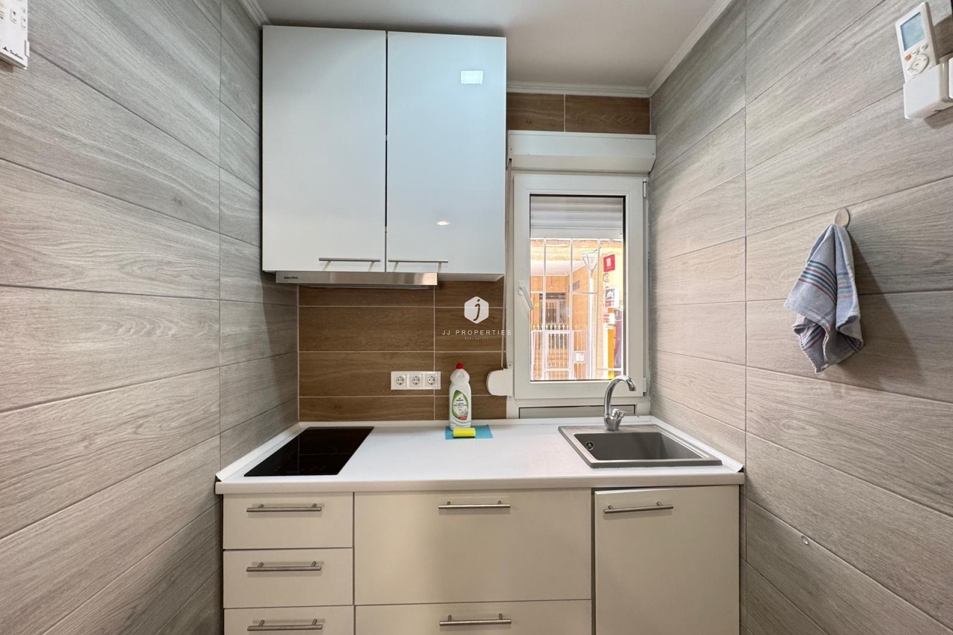 Segunda mano - Apartamento / piso -
Torrevieja - Playa del Cura