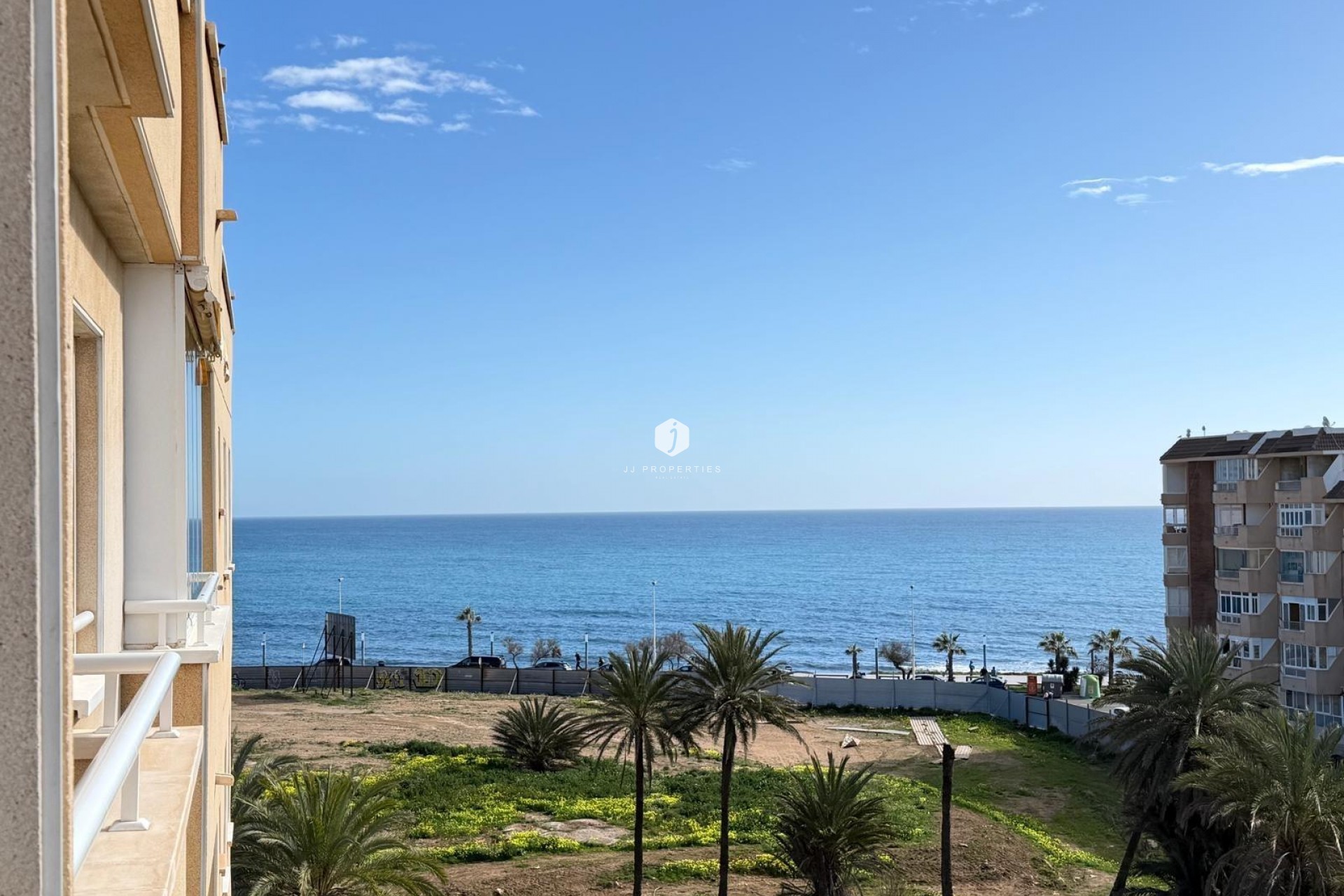 Segunda mano - Apartamento / piso -
Torrevieja - Playa del Cura