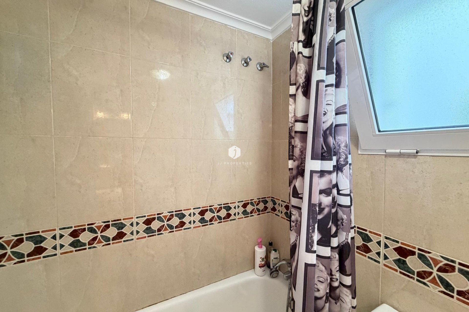 Segunda mano - Apartamento / piso -
Torrevieja - Playa del Cura