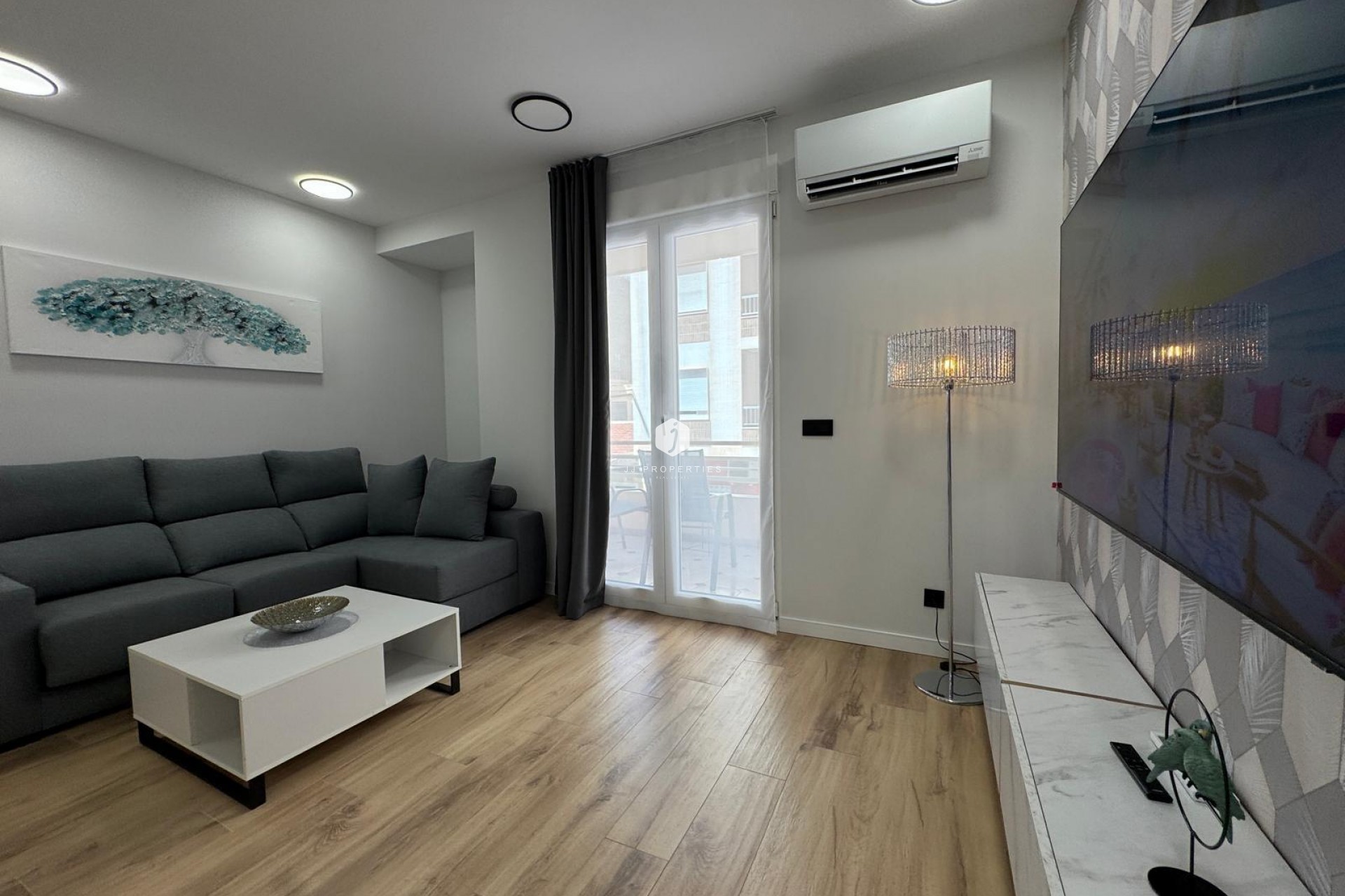 Segunda mano - Apartamento / piso -
Torrevieja - Playa del Cura