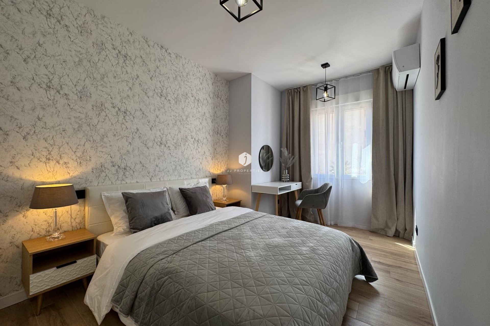 Segunda mano - Apartamento / piso -
Torrevieja - Playa del Cura
