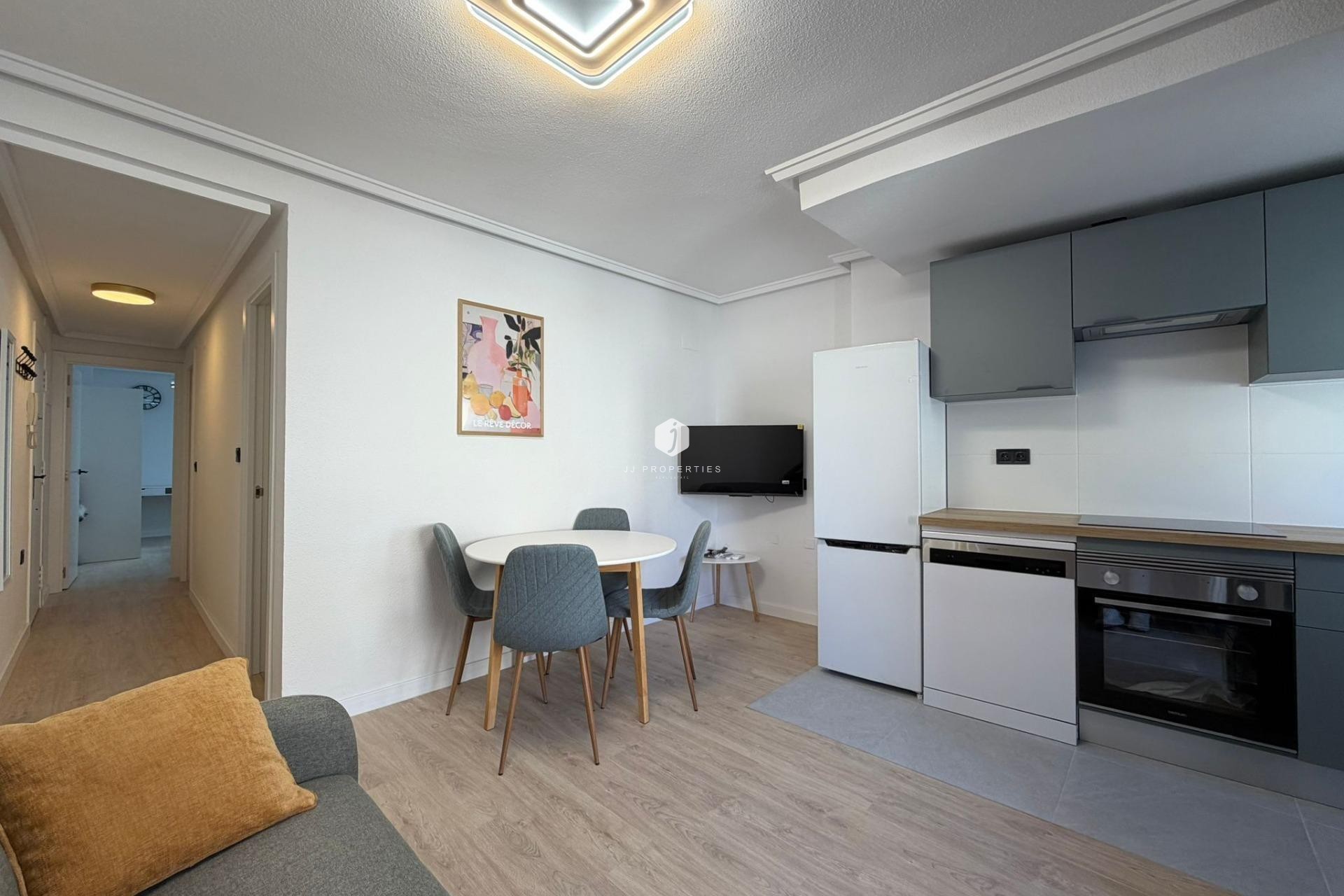 Segunda mano - Apartamento / piso -
Torrevieja - Playa del Cura