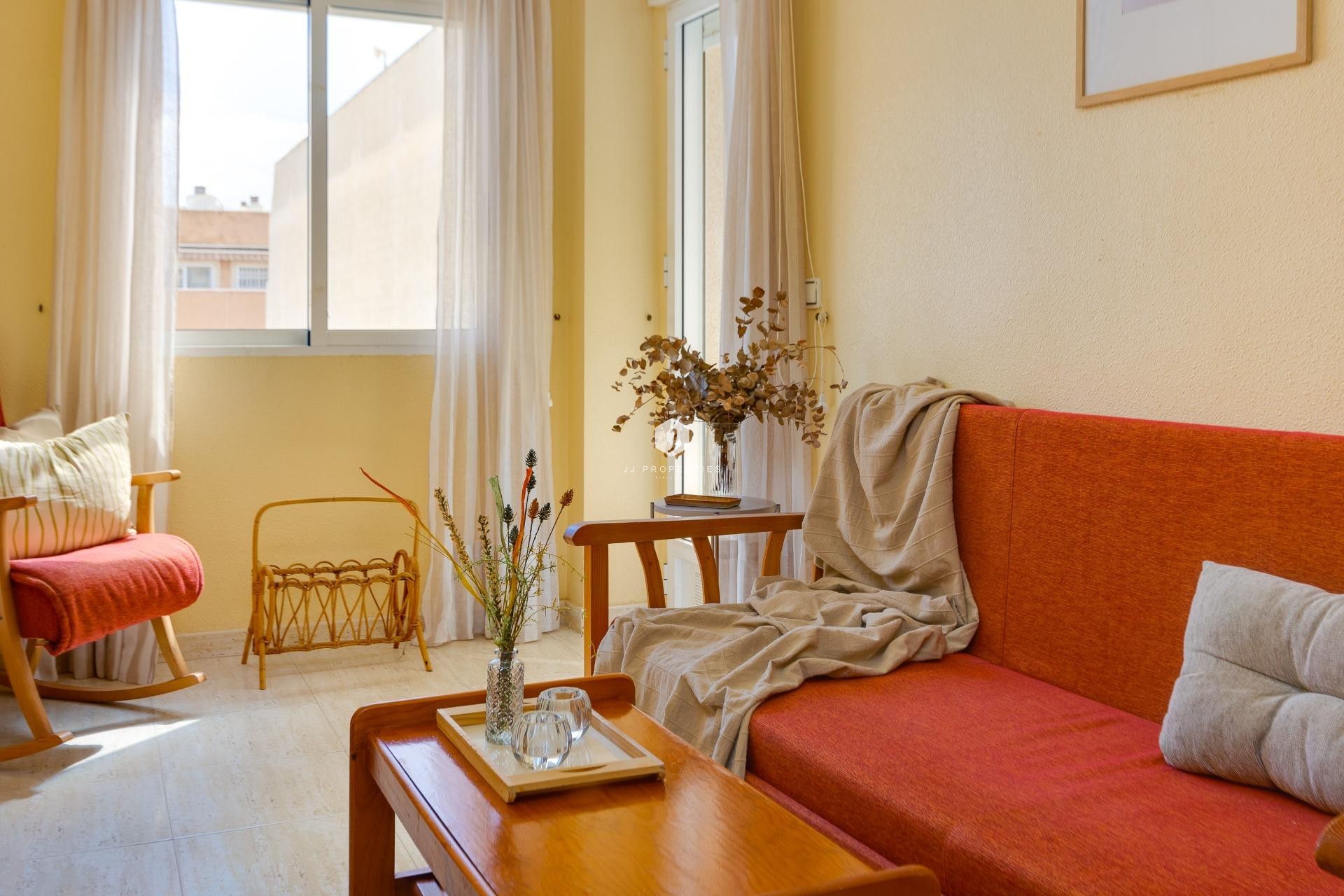 Segunda mano - Apartamento / piso -
Torrevieja - Playa del Cura