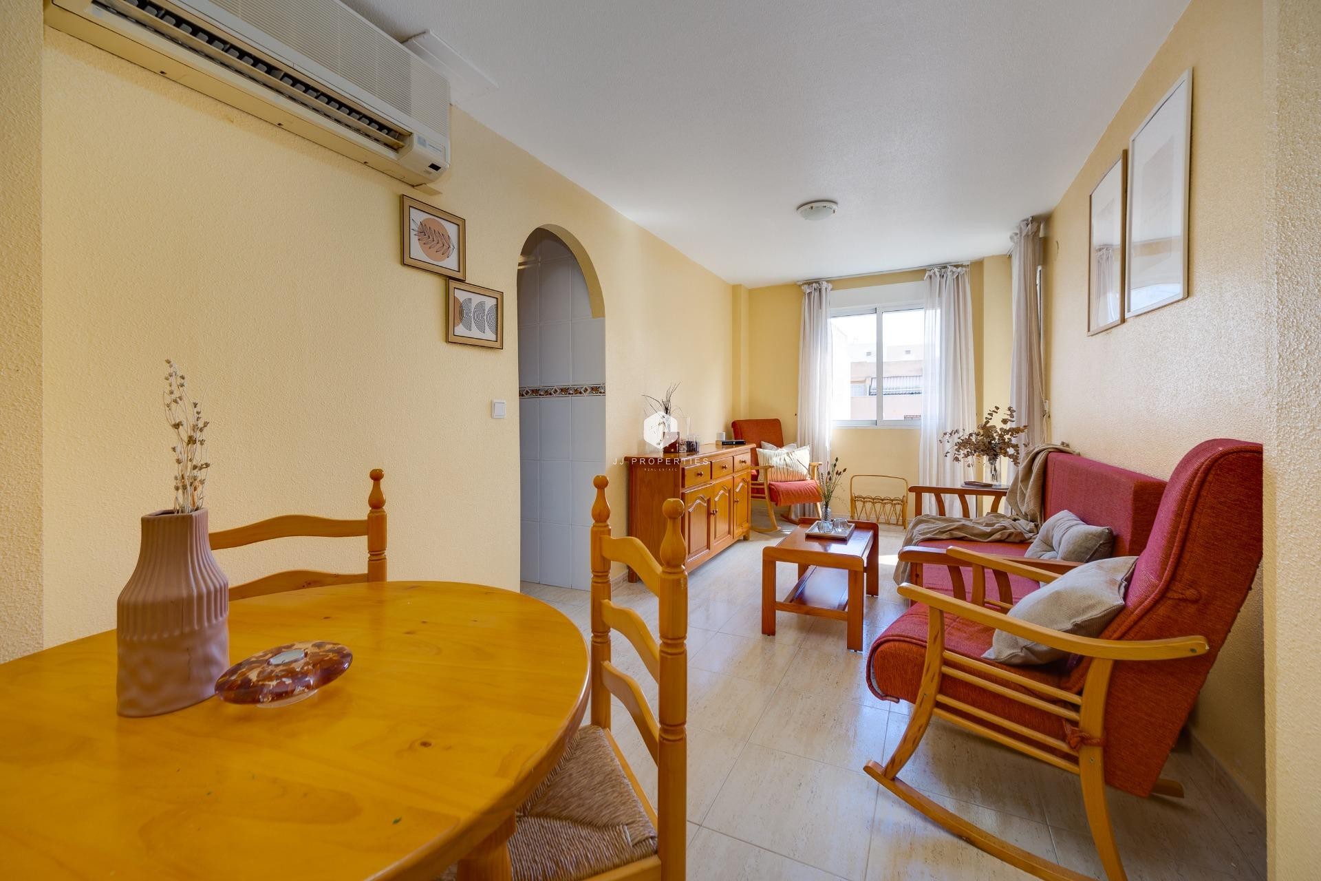 Segunda mano - Apartamento / piso -
Torrevieja - Playa del Cura