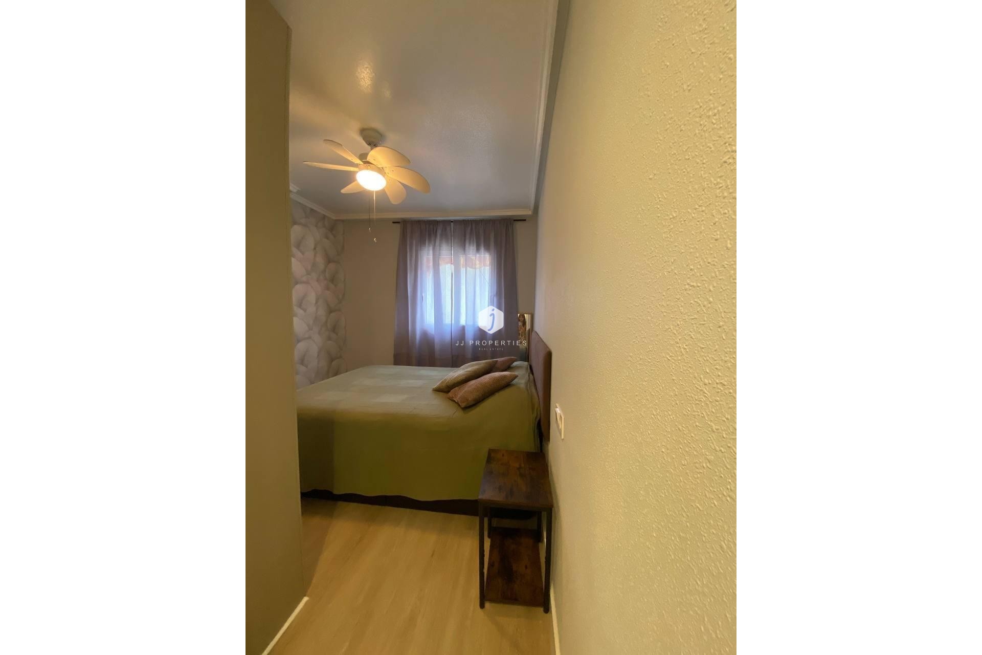Segunda mano - Apartamento / piso -
Torrevieja - Playa del Cura