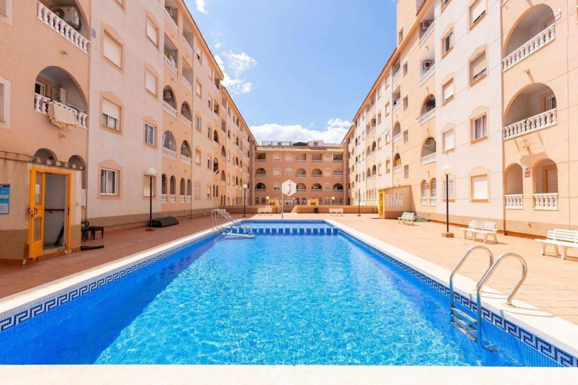 Segunda mano - Apartamento / piso -
Torrevieja - Playa del Cura