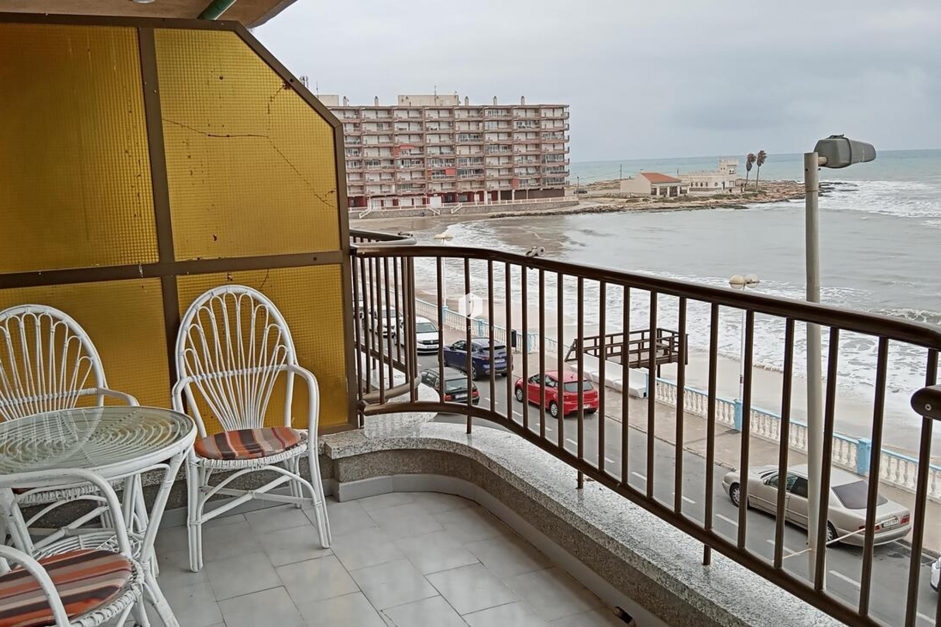 Segunda mano - Apartamento / piso -
Torrevieja - PLAYA LOS LOCOS