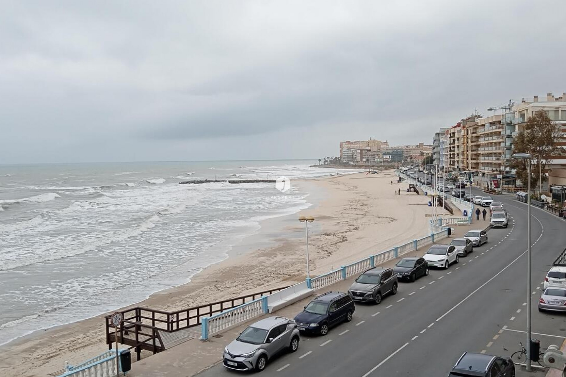 Segunda mano - Apartamento / piso -
Torrevieja - PLAYA LOS LOCOS