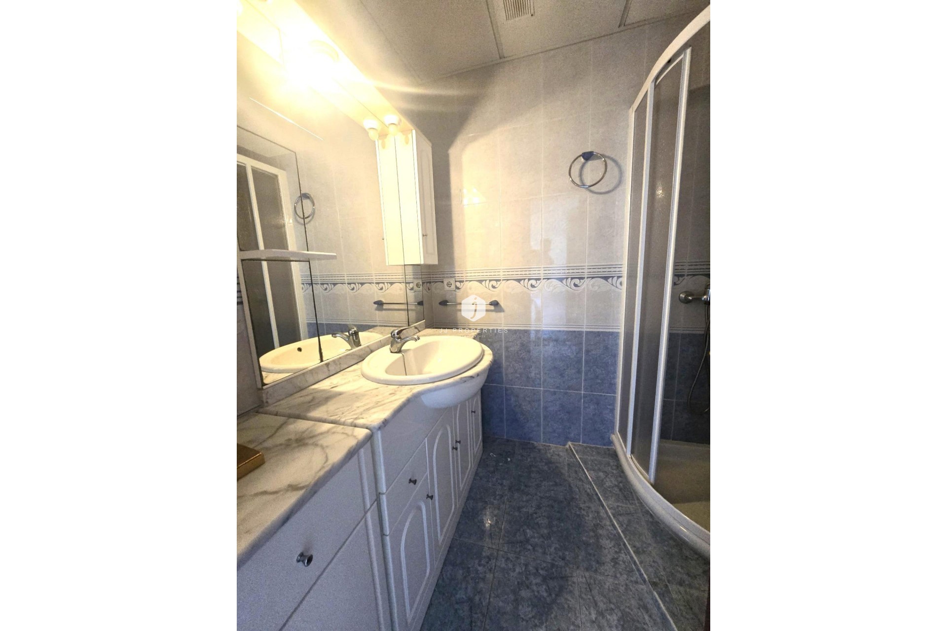 Segunda mano - Apartamento / piso -
Torrevieja - Puerto Deportivo Marina Salinas