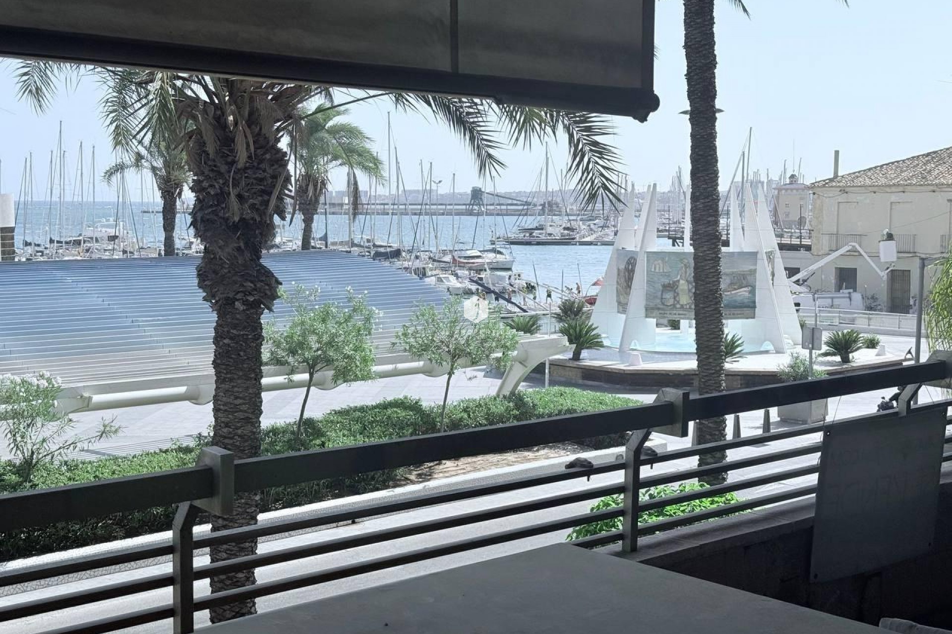 Segunda mano - Apartamento / piso -
Torrevieja - Puerto