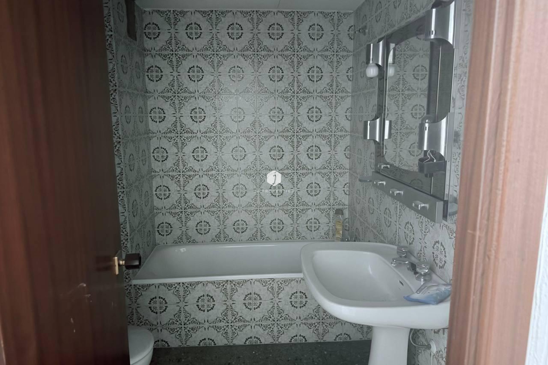 Segunda mano - Apartamento / piso -
Torrevieja - Puerto