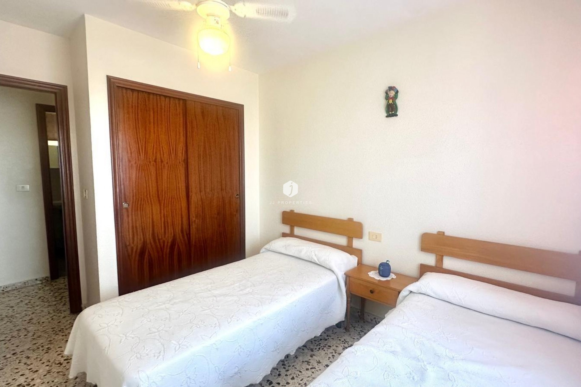 Segunda mano - Apartamento / piso -
Torrevieja - Punta prima