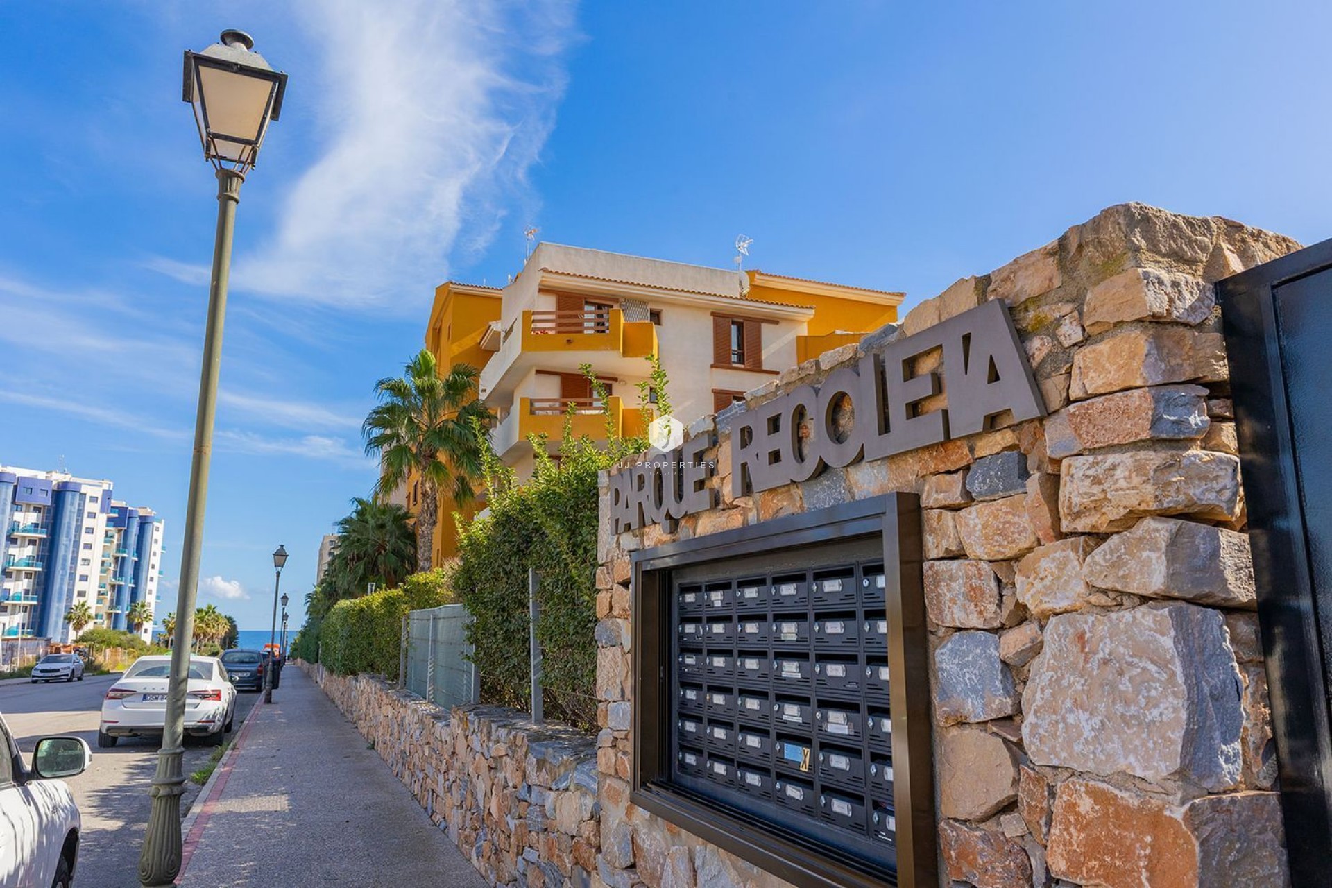 Segunda mano - Apartamento / piso -
Torrevieja - Punta prima