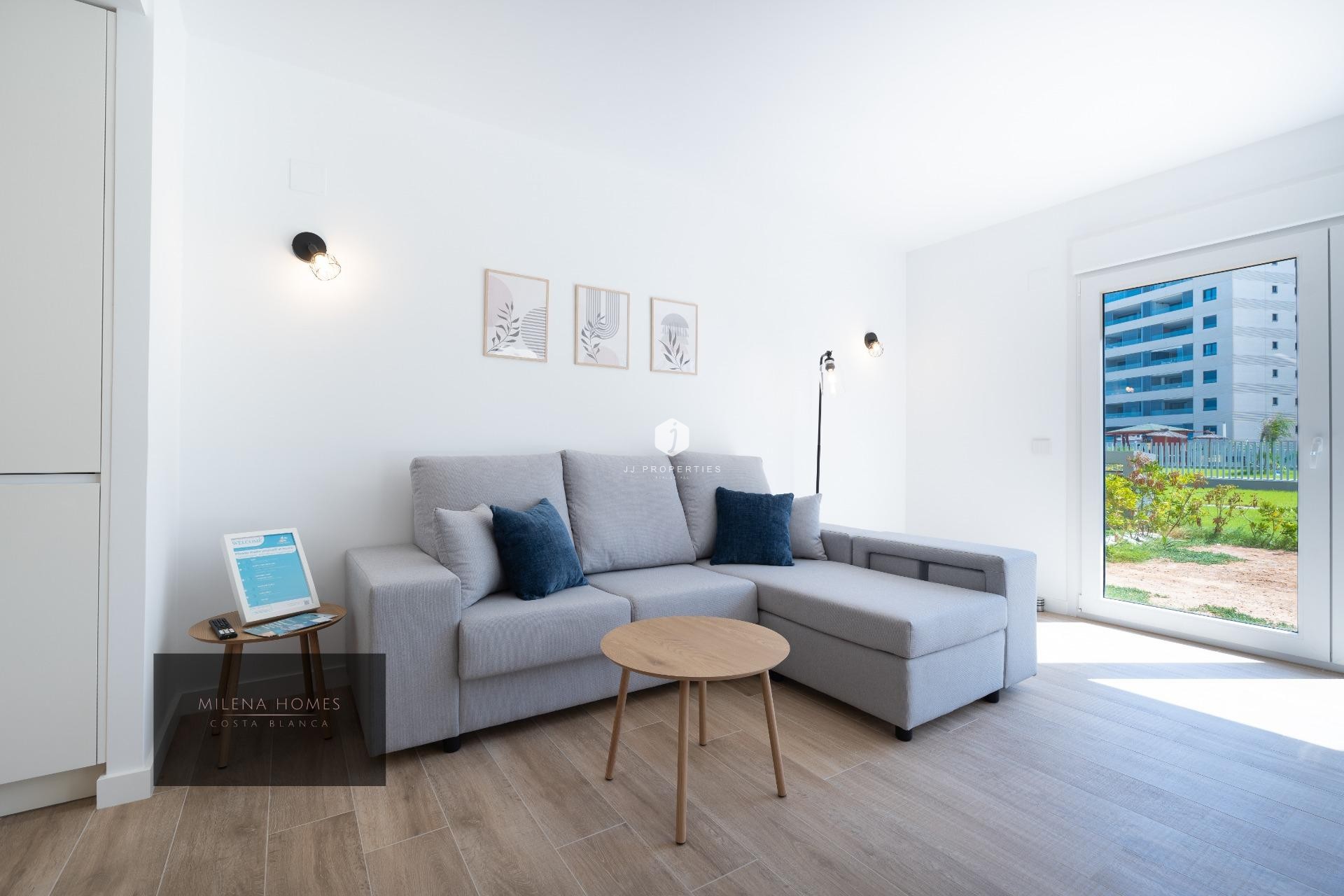 Segunda mano - Apartamento / piso -
Torrevieja - Punta prima