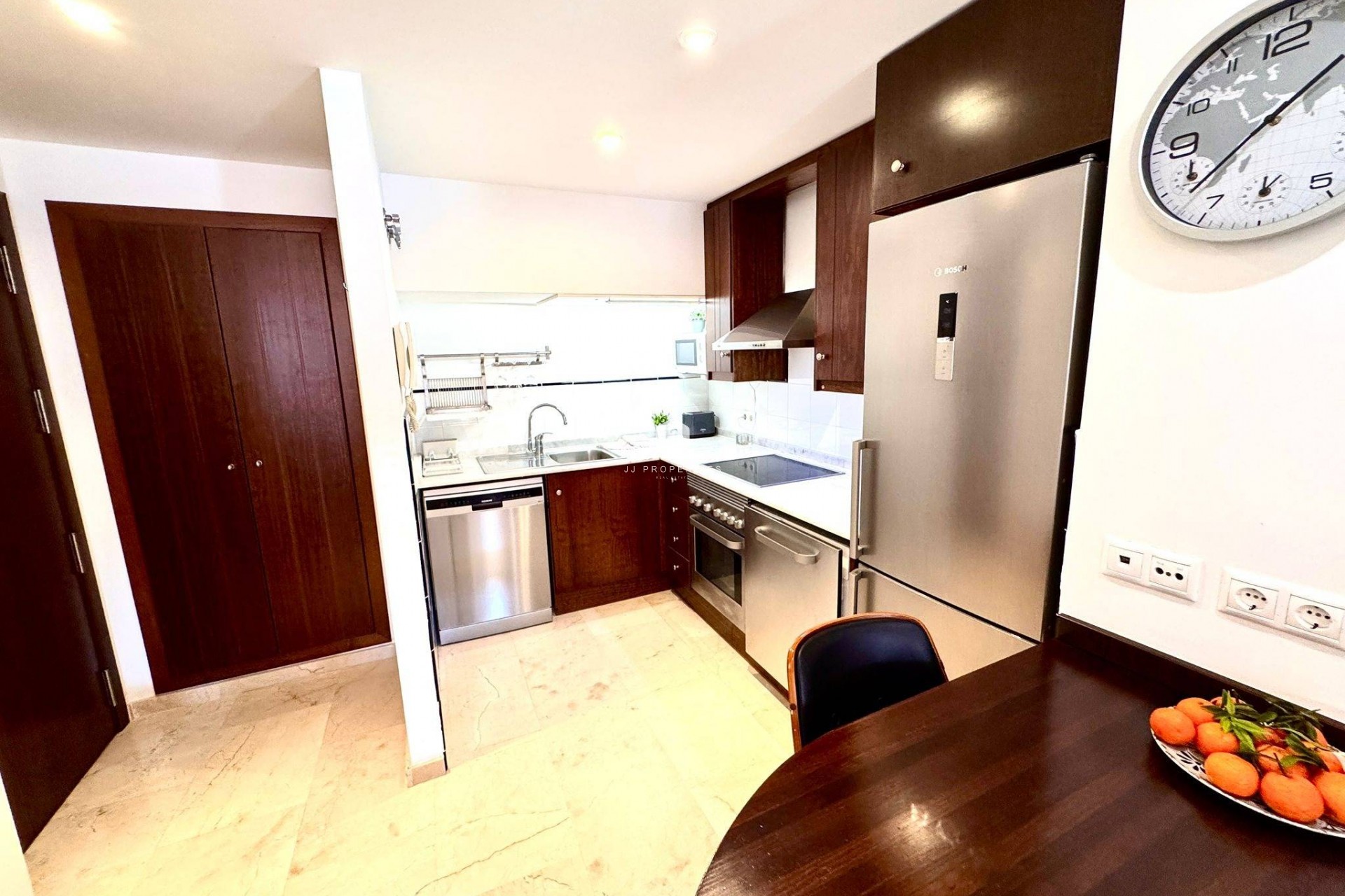 Segunda mano - Apartamento / piso -
Torrevieja - Punta prima