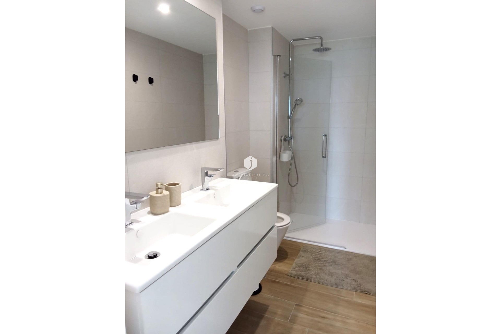 Segunda mano - Apartamento / piso -
Torrevieja - Punta prima