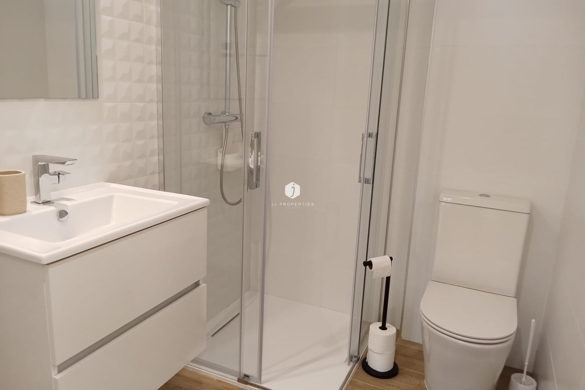 Segunda mano - Apartamento / piso -
Torrevieja - Punta prima