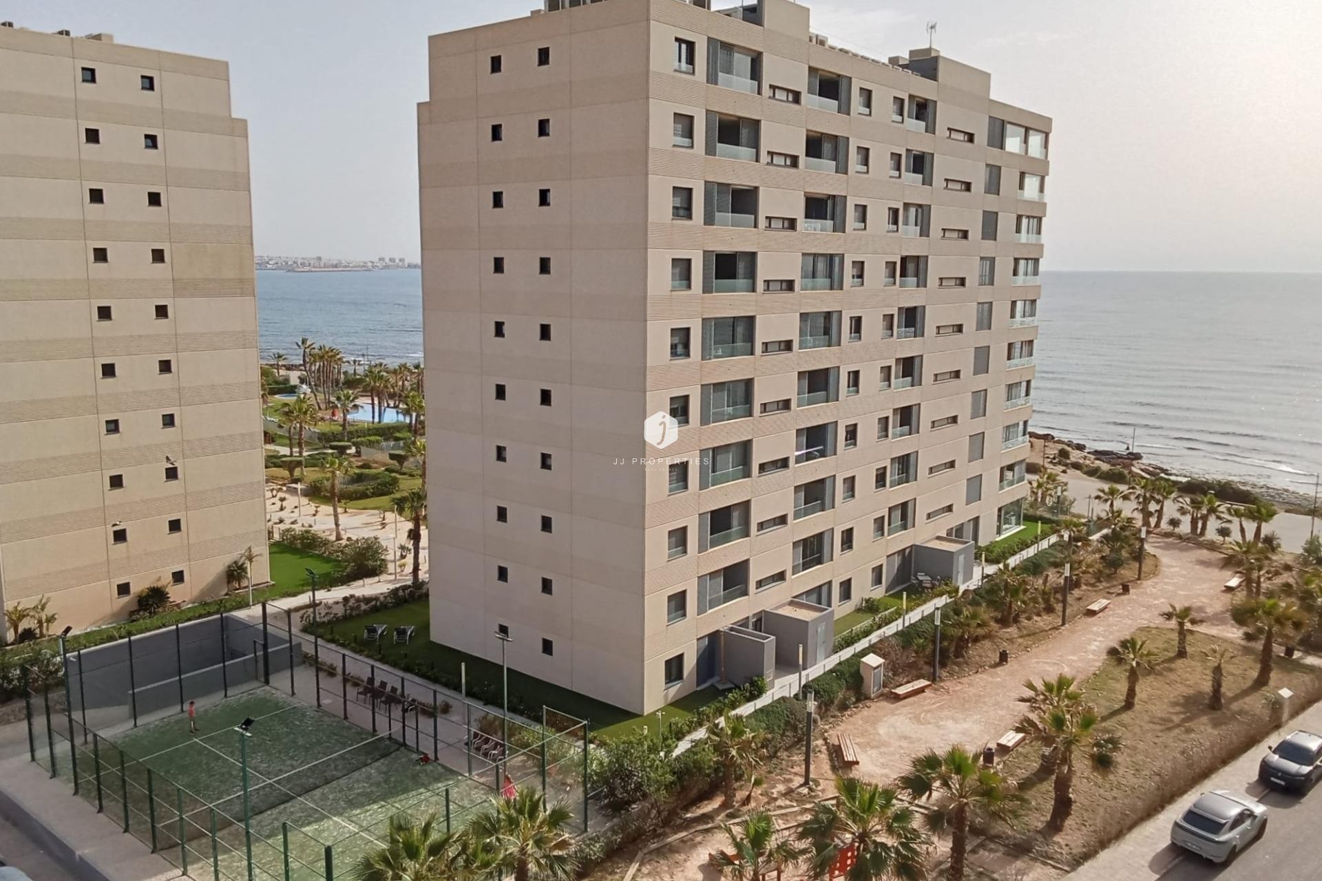 Segunda mano - Apartamento / piso -
Torrevieja - Punta prima