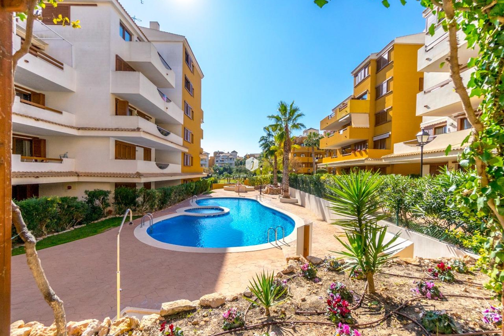 Segunda mano - Apartamento / piso -
Torrevieja - Punta prima
