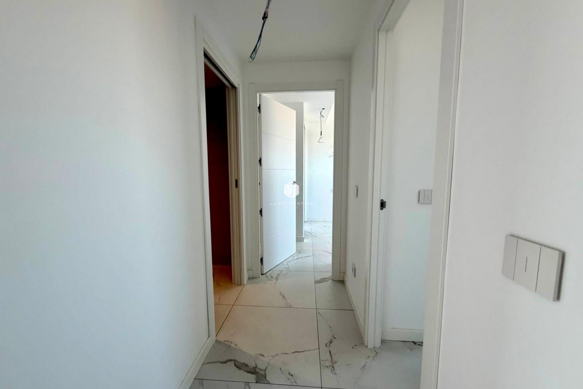 Segunda mano - Apartamento / piso -
Torrevieja - Punta prima