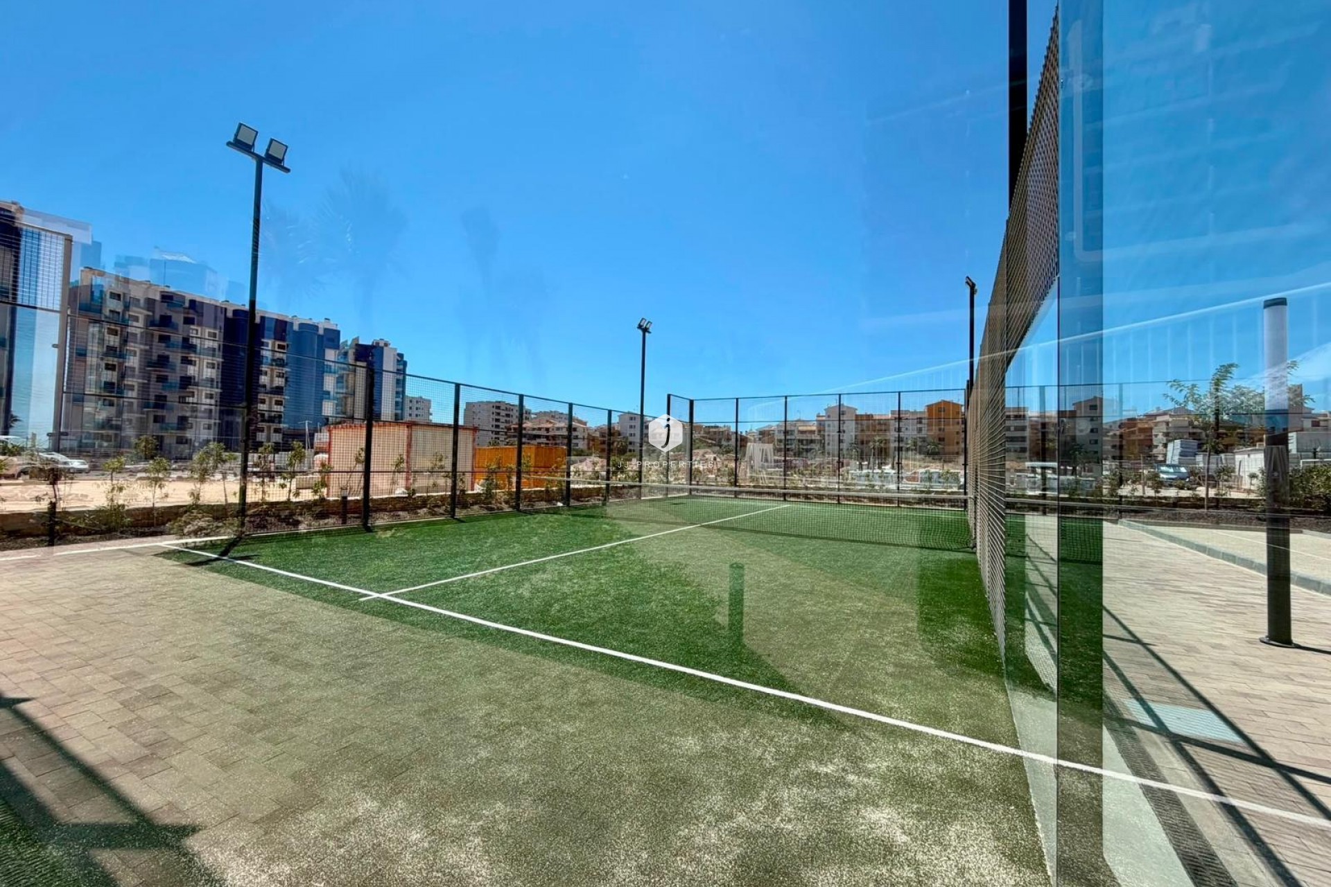 Segunda mano - Apartamento / piso -
Torrevieja - Punta prima