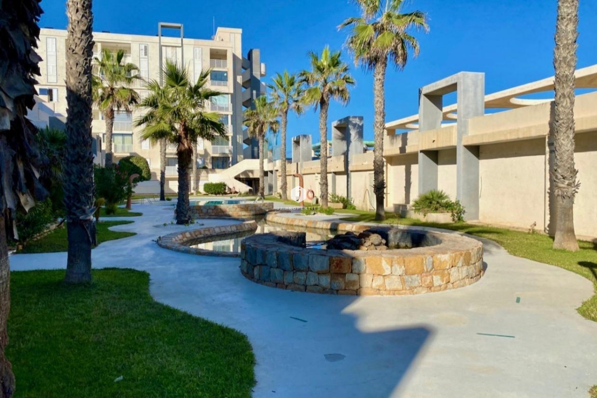 Segunda mano - Apartamento / piso -
Torrevieja - Torre la mata