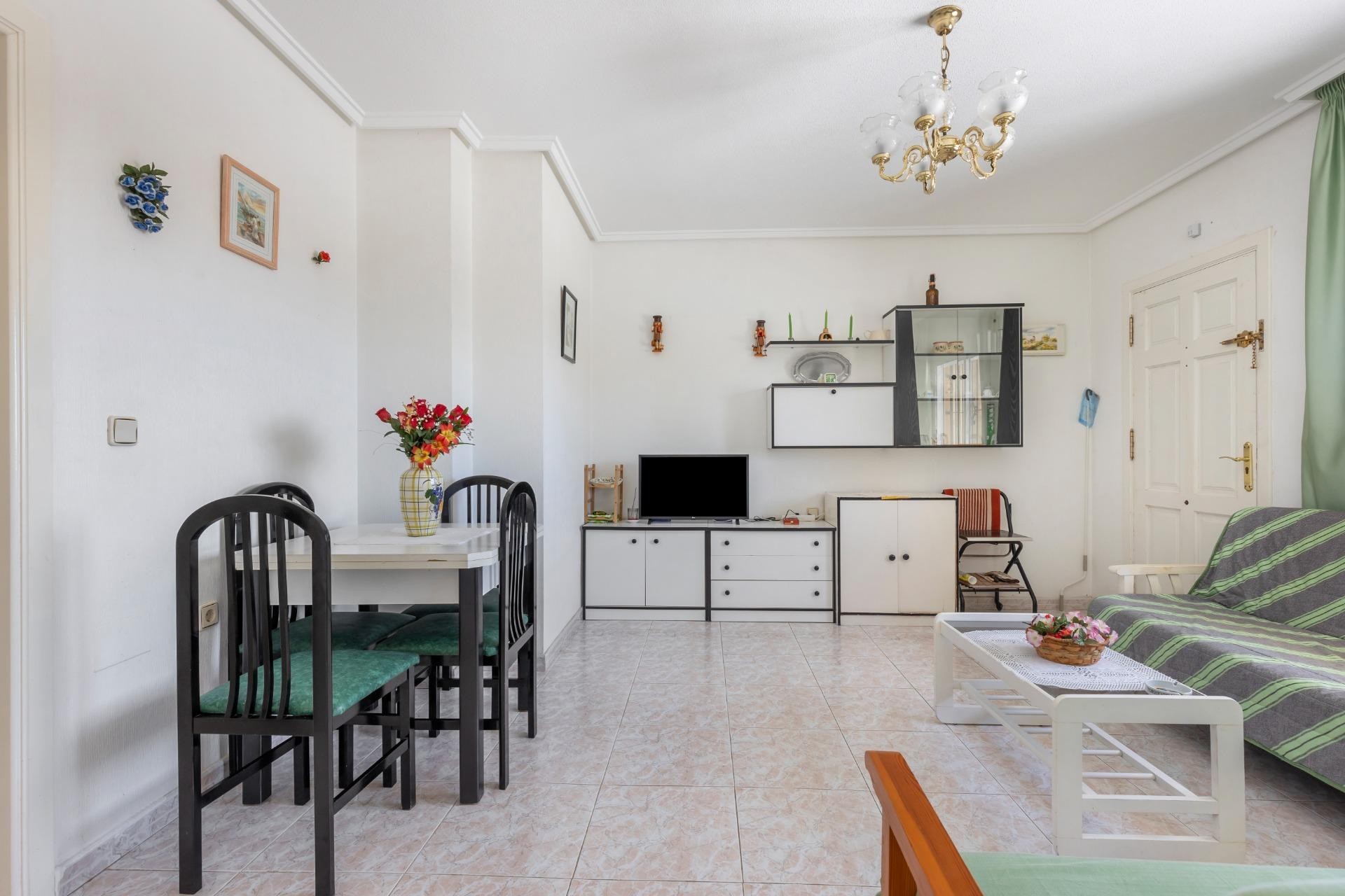 Segunda mano - Apartamento / piso -
Torrevieja - Torreblanca