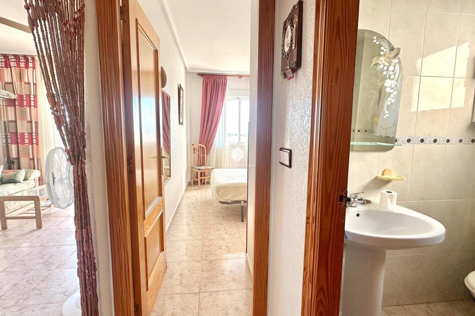 Segunda mano - Apartamento / piso -
Torrevieja - Torreblanca