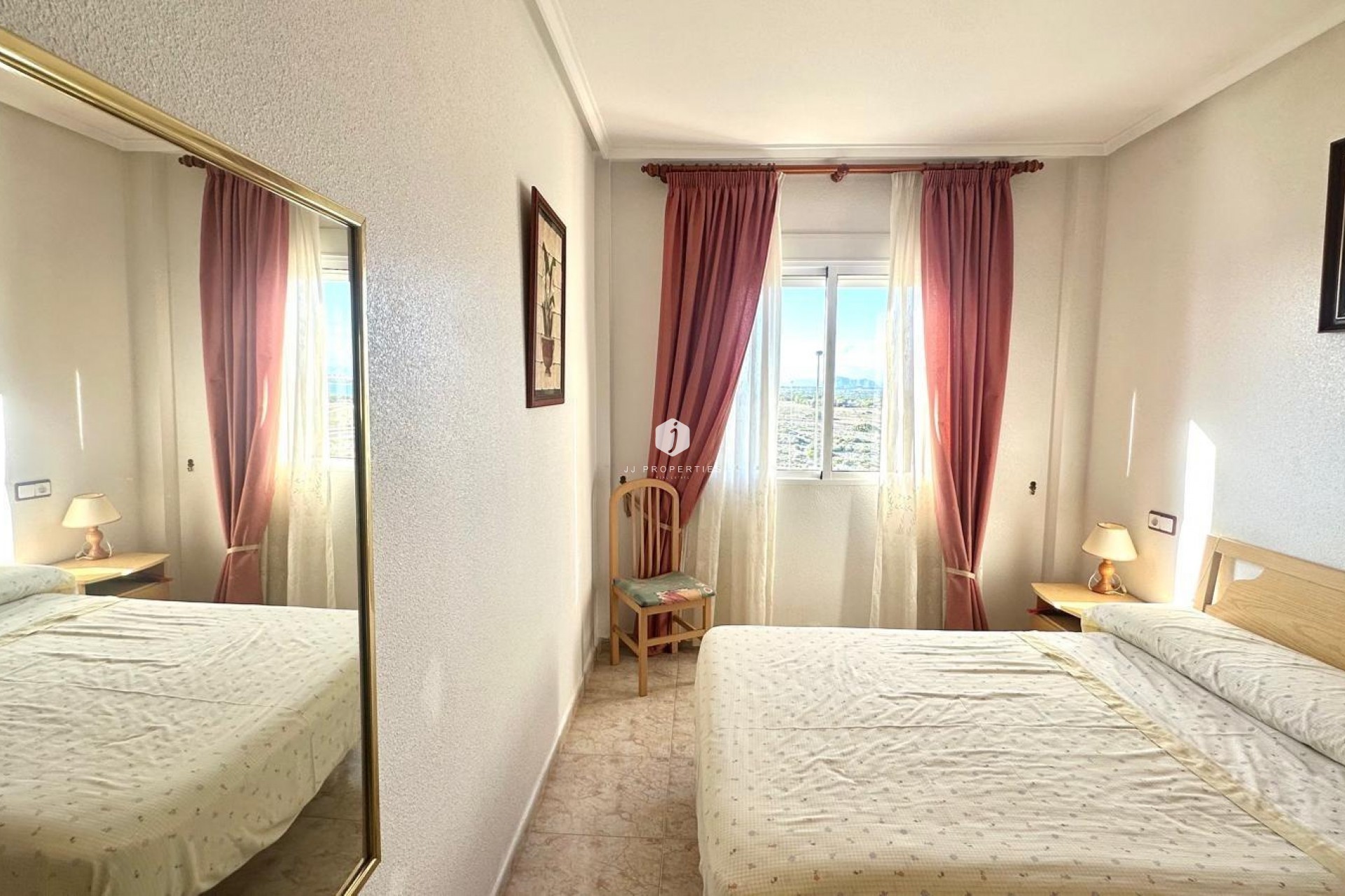 Segunda mano - Apartamento / piso -
Torrevieja - Torreblanca